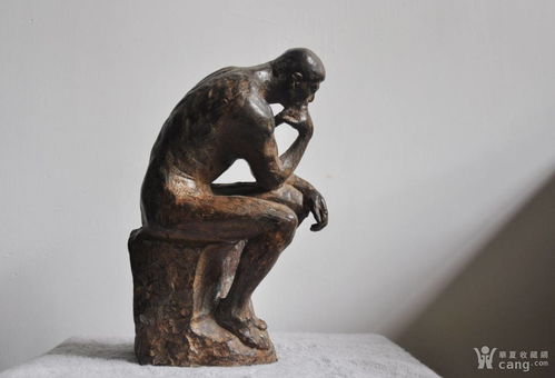 時光沉淀的藝術 手工黃銅《沉思者》雕件與石雕的永恒對話